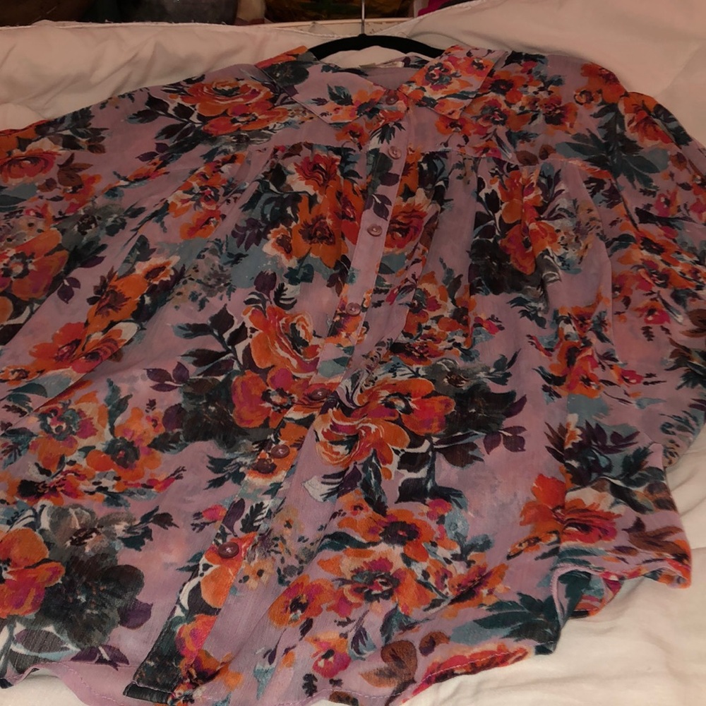 BUY NOW ONLY- NWT Love on a Hanger Floral Sheer Blouse